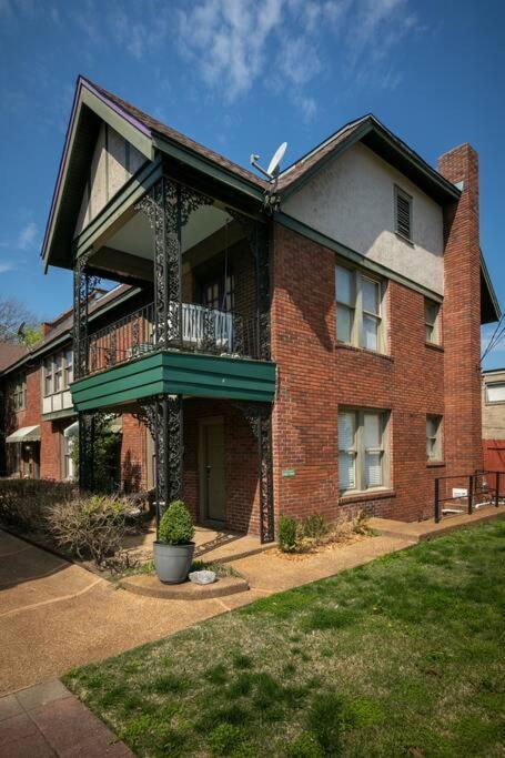 Memphis Belvedere Suites Upper Deluxe King 1 Bedroom Exterior photo